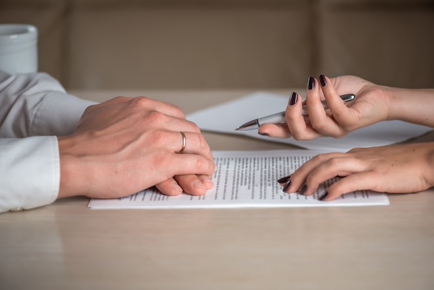 Case Study: The Islamic custom of talaq and Divorce in England and Wales